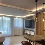 Dammar Luxury